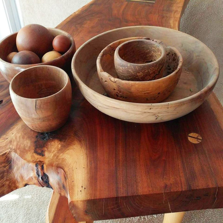 Table with Bowls and Balls